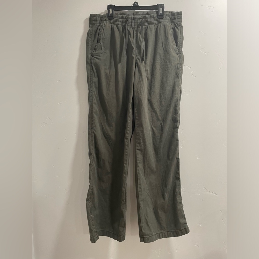 LL Bean. Size 10MT